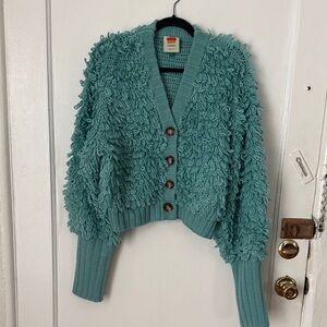 RARE ✨ FARM RIO Textured Vneck Cardigan with Button Closure